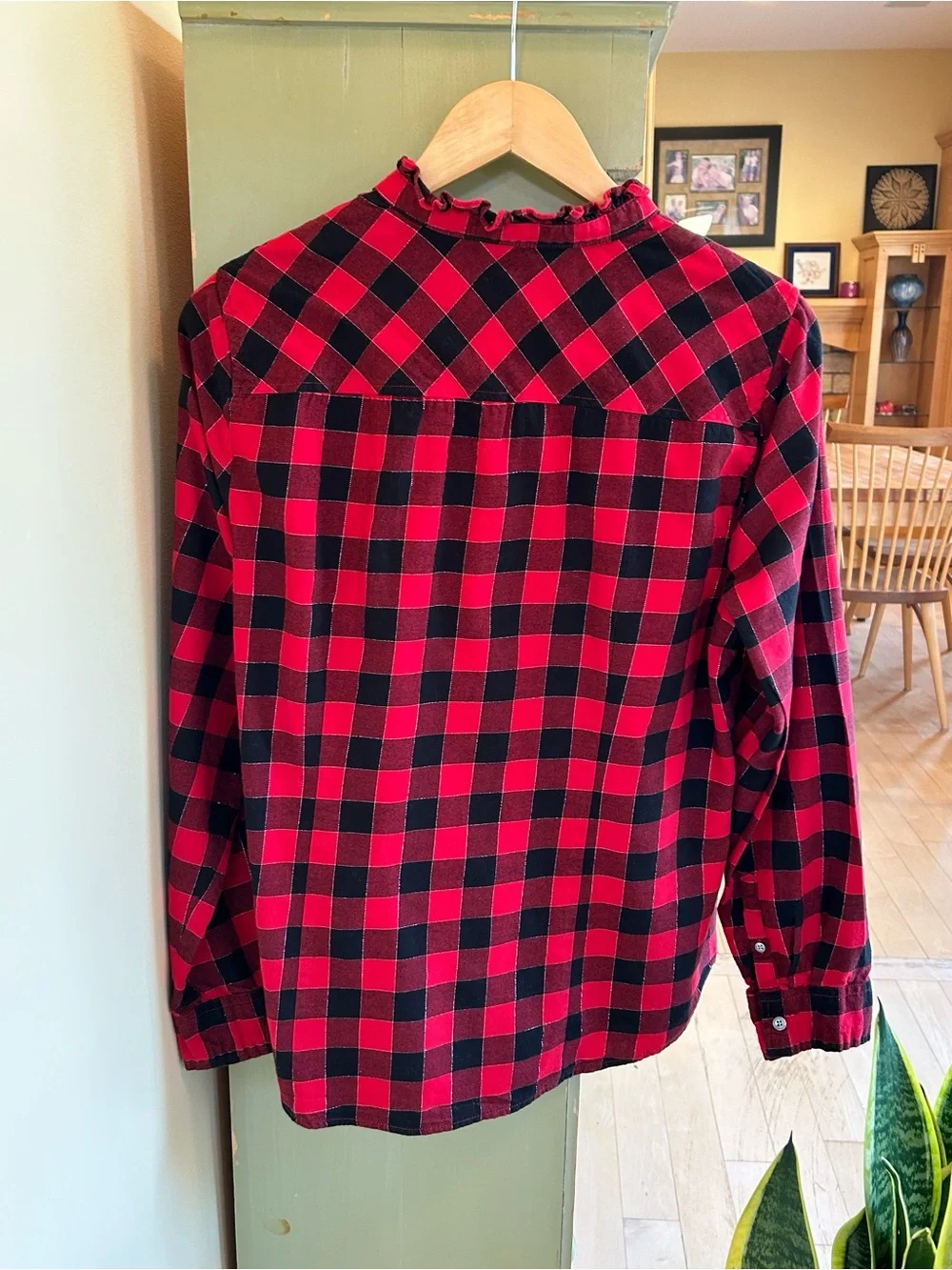 J. Crew Women’s Button Front Flannel Top with Ruffled Collar Red/Black Large